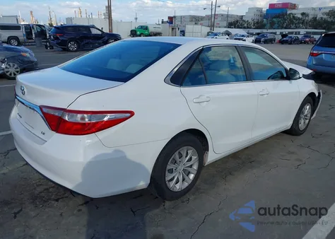 2015 Toyota Camry Le из США, поврежденный, VIN 4T4BF1FKXFR478810